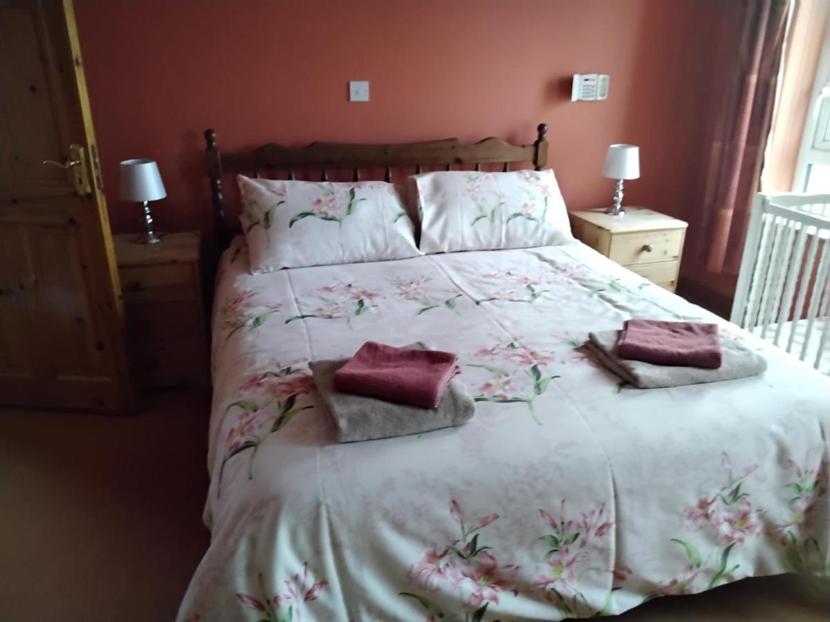 Warm And Welcoming Family Home Ballinrobe Kültér fotó