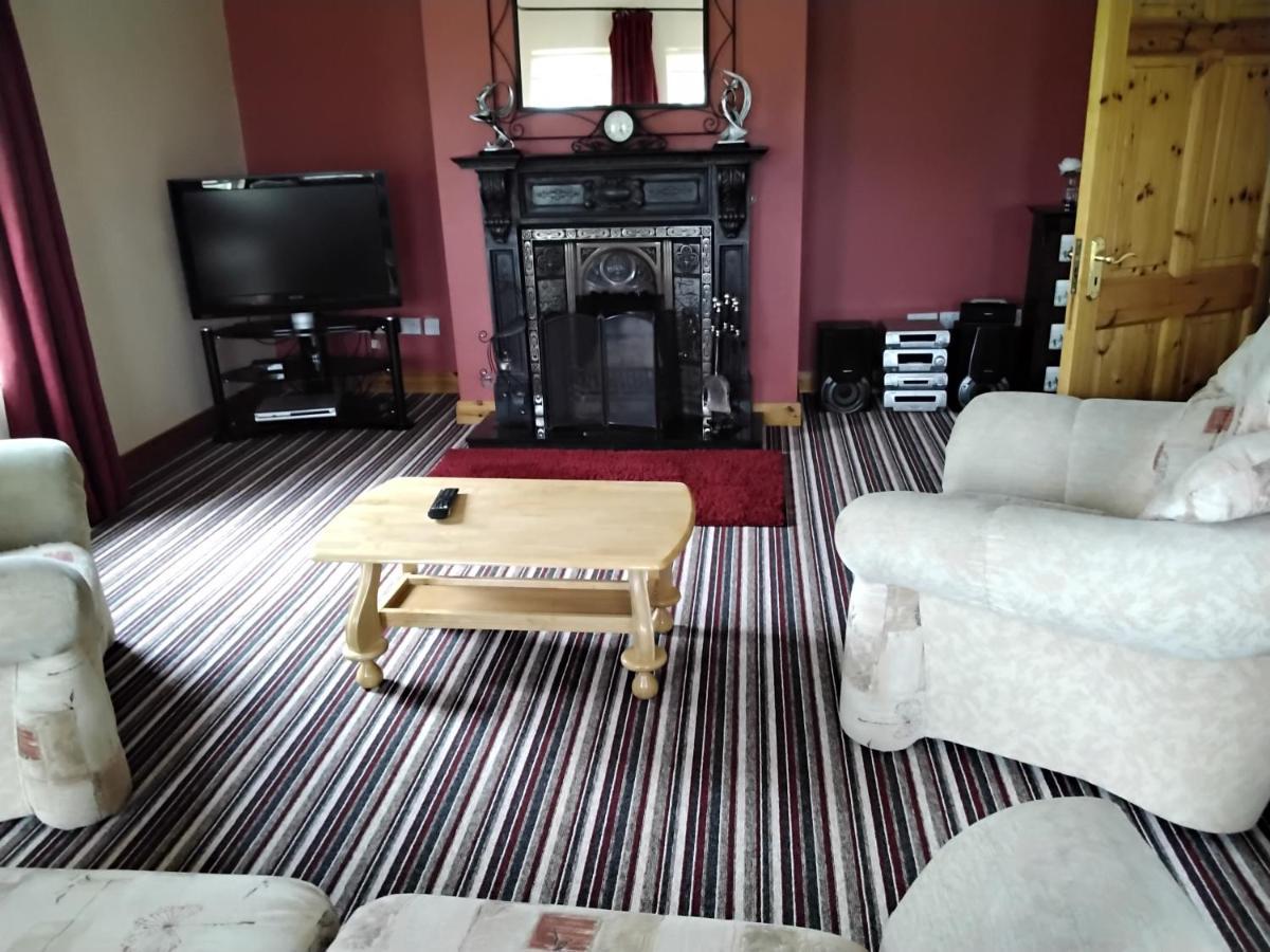Warm And Welcoming Family Home Ballinrobe Kültér fotó